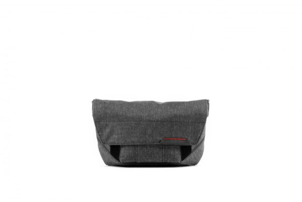 peakdesign-field-pouch-charcoal