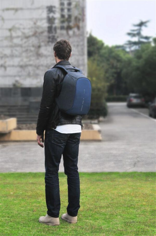 Bobby-compact-anti-theft-backpack-14