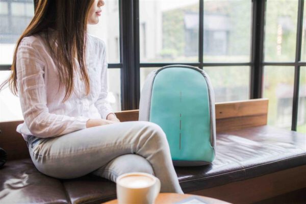 Bobby-compact-anti-theft-backpack-22
