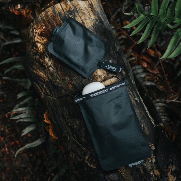 matador-flatpak-toiletry-bottle-6