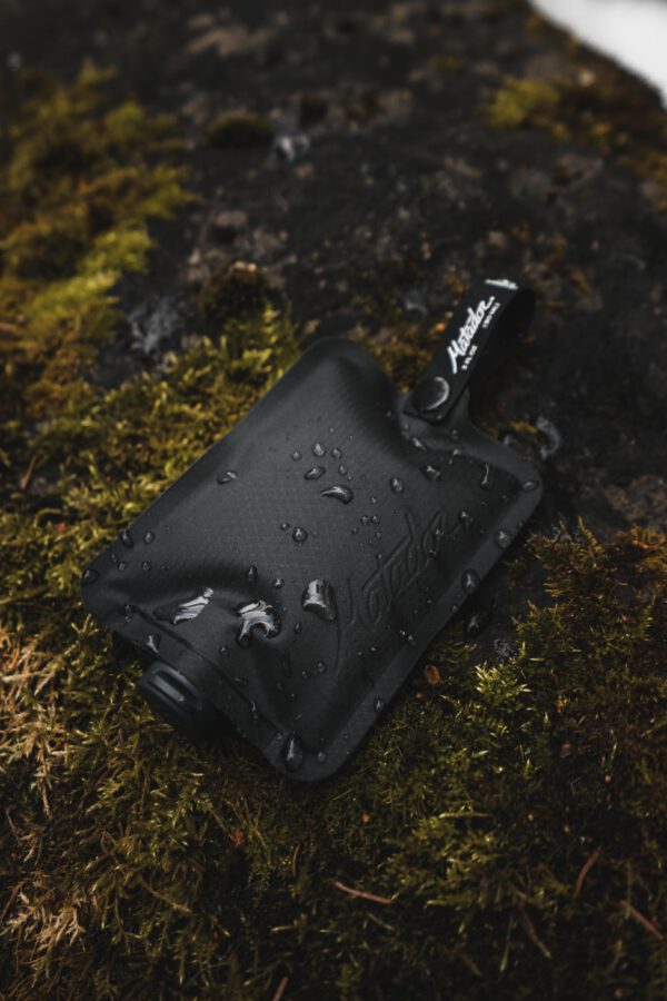 matador-flatpak-toiletry-bottle-20
