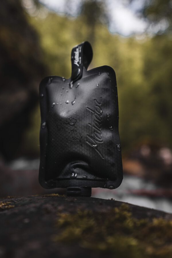 matador-flatpak-toiletry-bottle-23