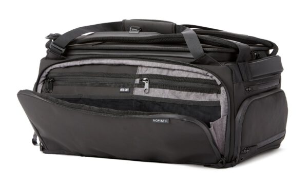 NOMATIC - SET : Travel Bag 30L V2 + Toiletry Bag (S) + Apparel Sleeve