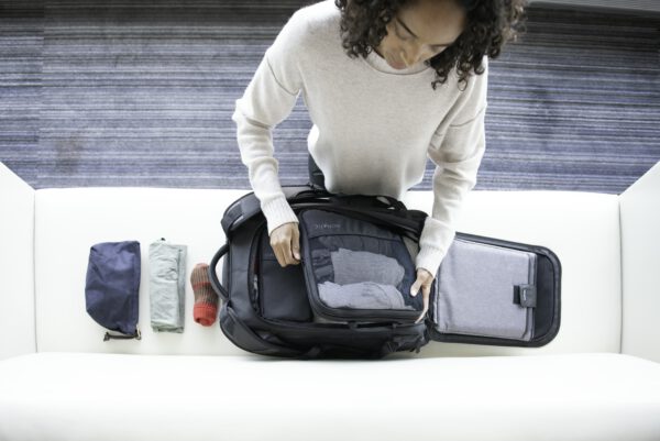 NOMATIC - SET : Travel Bag 40L V2 + Toiletry Bag (S) + Apparel Sleeve