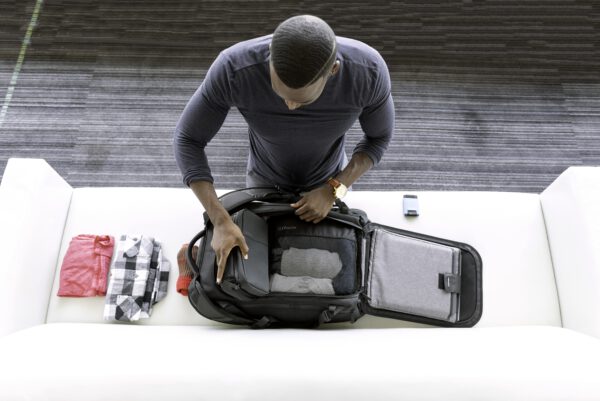 NOMATIC - SET : Travel Bag 40L V2 + Toiletry Bag (S) + Apparel Sleeve