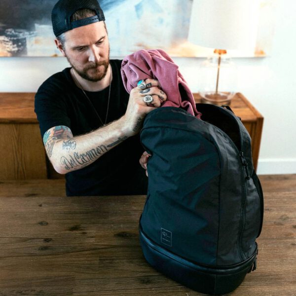 NOMATIC x Peter McKinnon - Cube Pack 21L