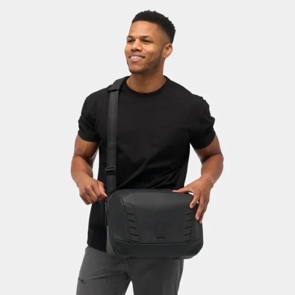 NOMATIC x Peter McKinnon 2 - Camera Sling/Messenger
