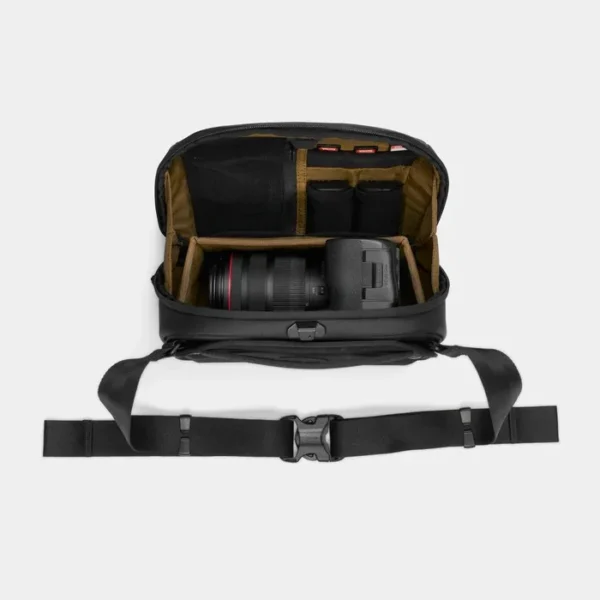 NOMATIC x Peter McKinnon 2 - Camera Sling/Messenger