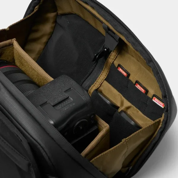 NOMATIC x Peter McKinnon 2 - Camera Sling/Messenger