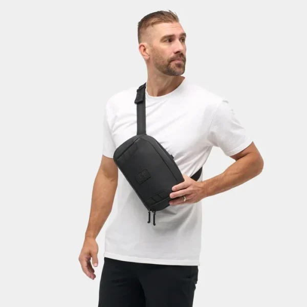 NOMATIC x Peter McKinnon 2 - Camera Sling/Messenger