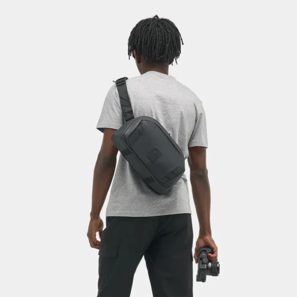 NOMATIC x Peter McKinnon 2 - Camera Sling/Messenger