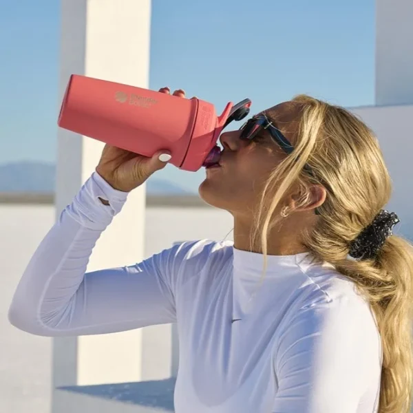 BlenderBottle - Strada Insulated Stainless Steel 24oz