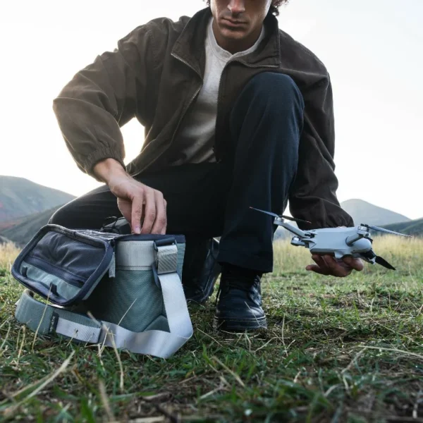 NOMATIC x Peter McKinnon - LUMA Camera Sling 12L