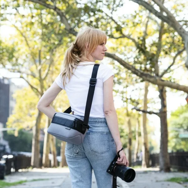 NOMATIC x Peter McKinnon - LUMA Camera Sling 9L